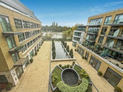 Rothschild House, Kew Bridge Road, Brentford