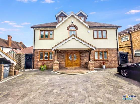 Ware Road, Hoddesdon