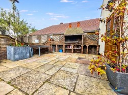 Ware Road, Hoddesdon
