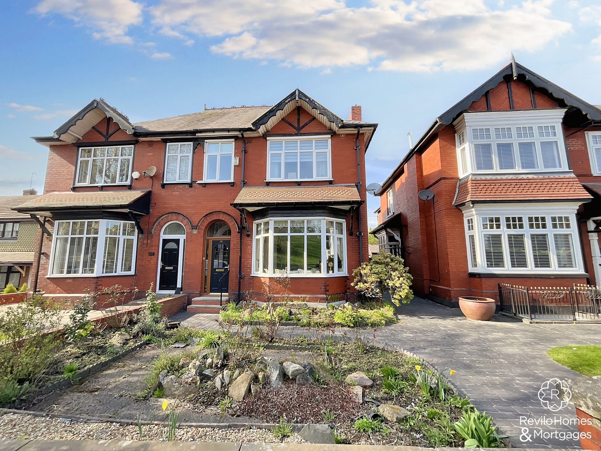 Rochdale Road East, Heywood, OL10