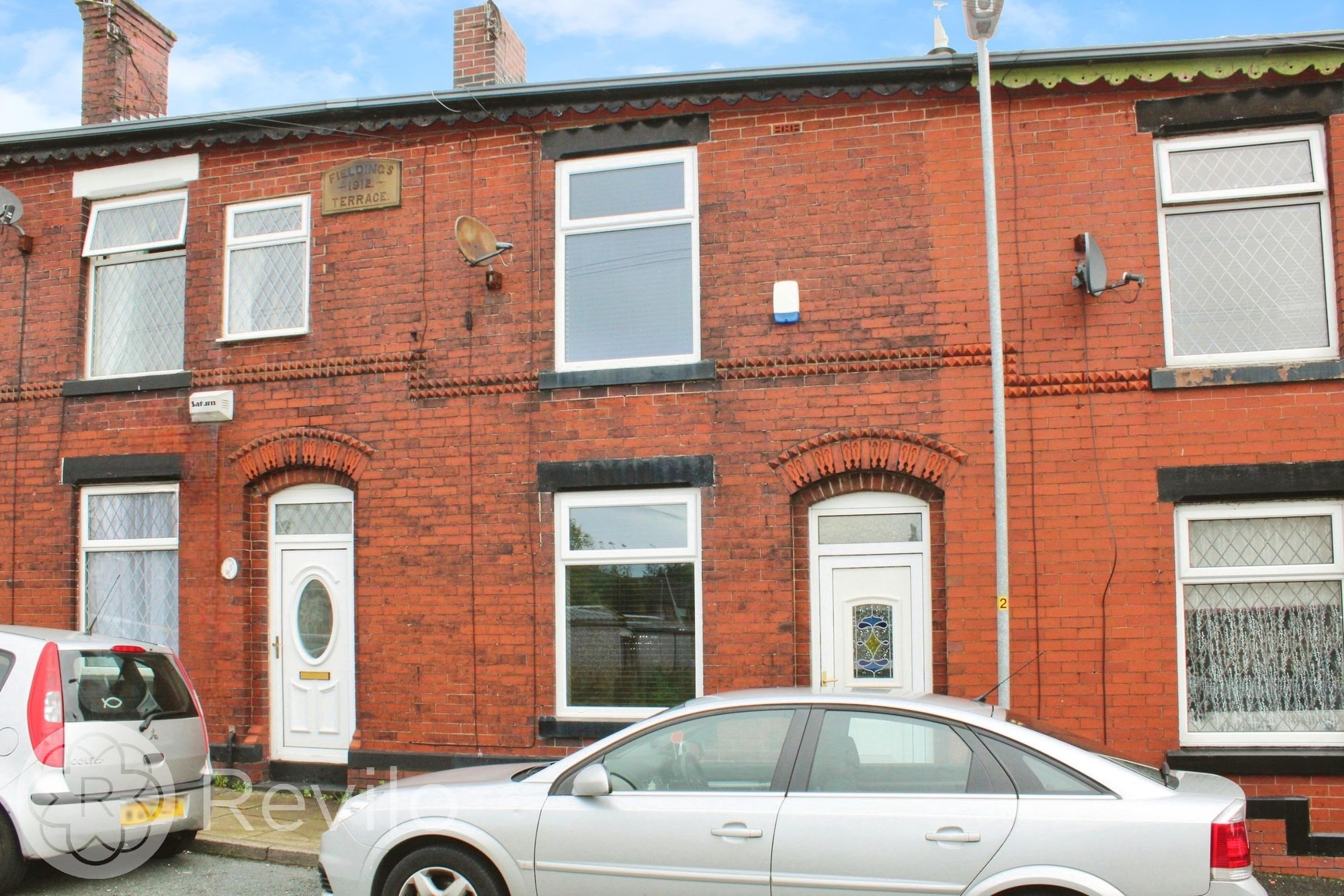 Wolseley Street, Newhey, OL16