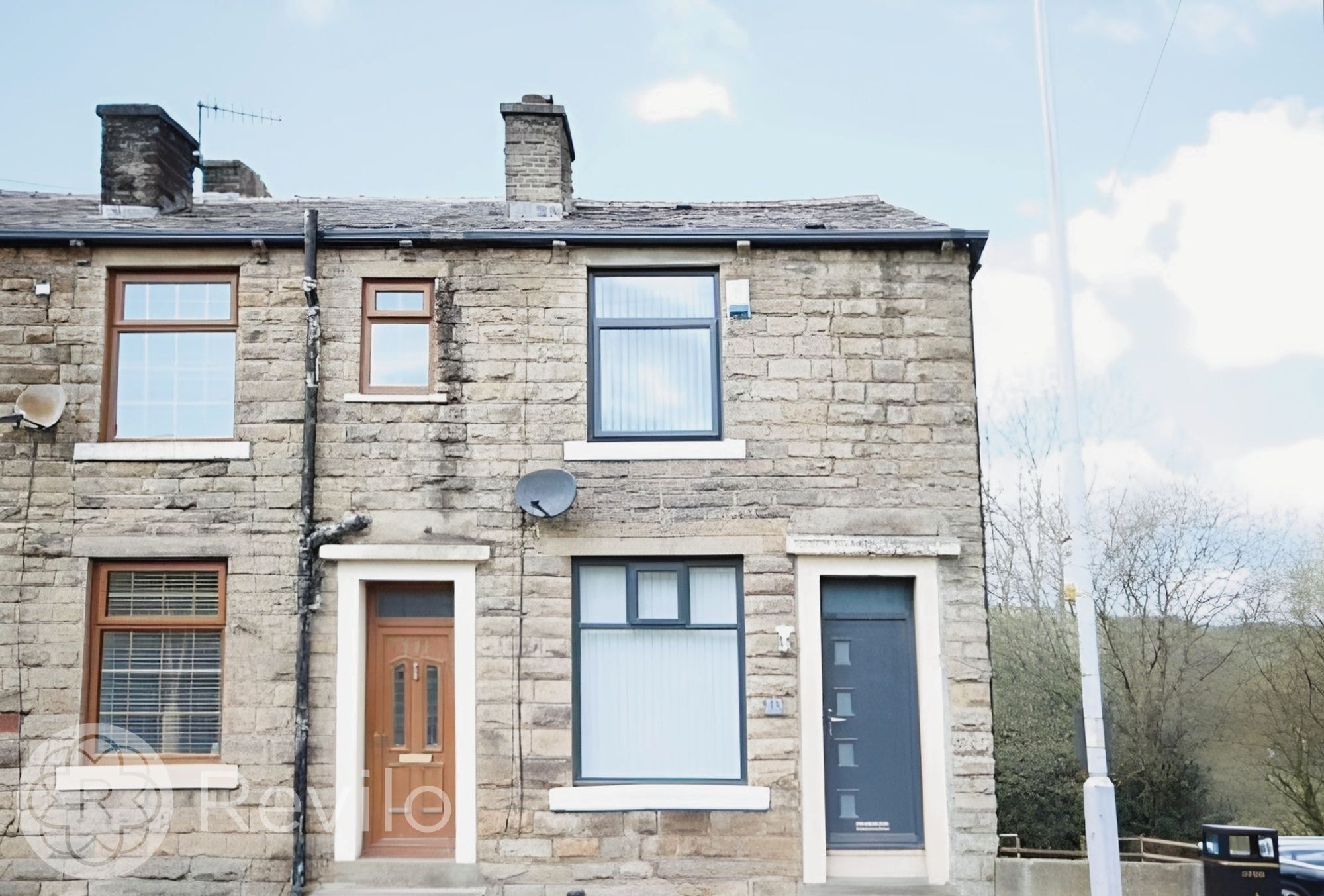 Market Street, Whitworth, OL12