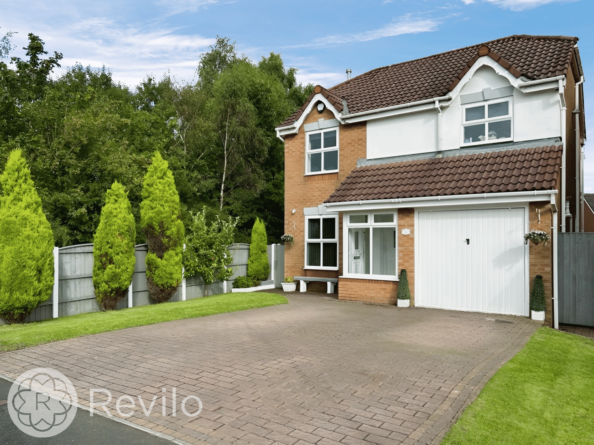 Oakway, Middleton, M24