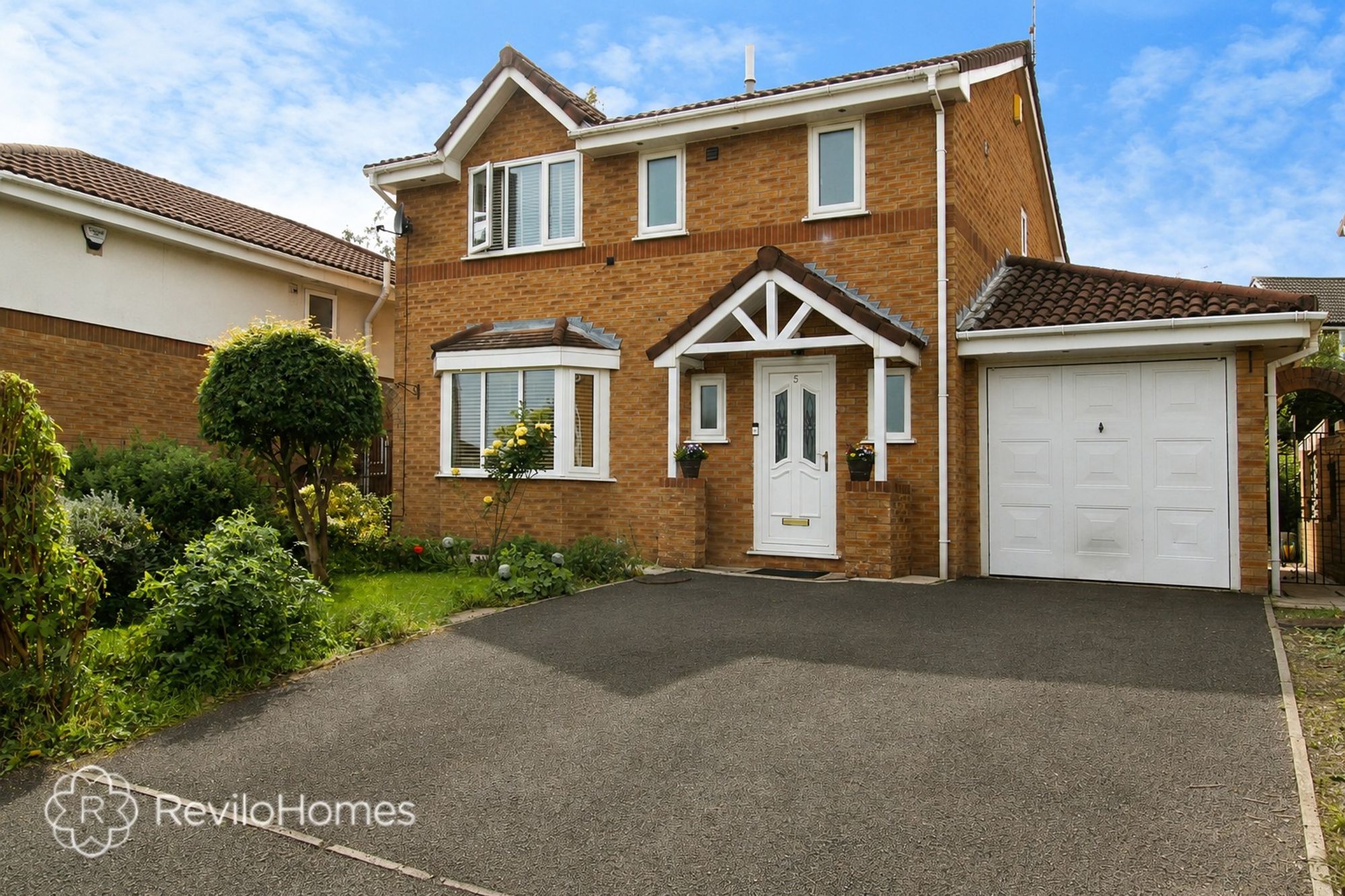 Lawrence Close, Rochdale, OL12