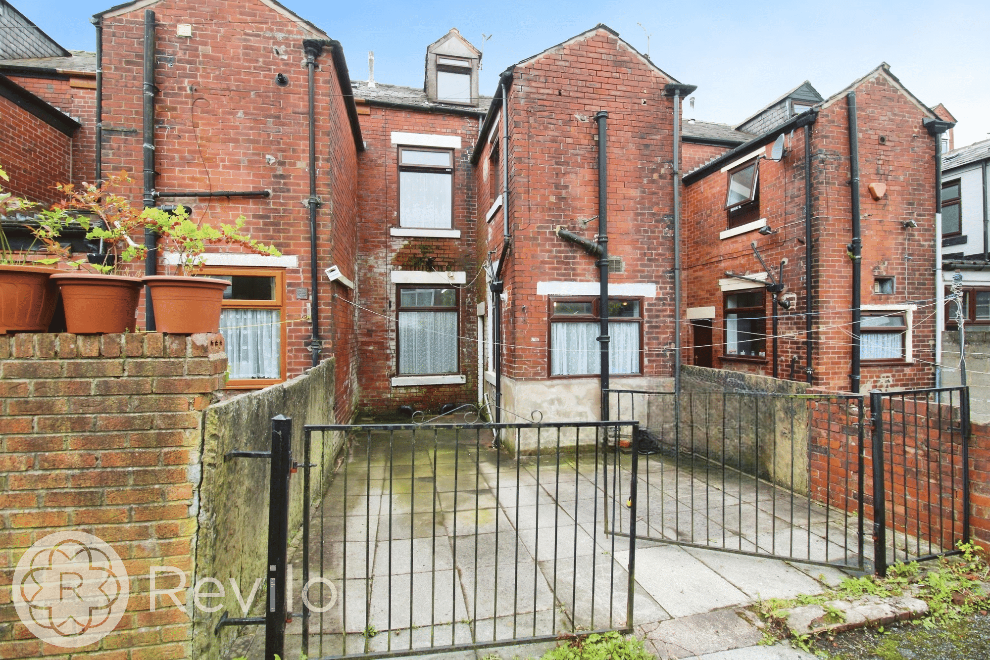 Dunster Avenue, Rochdale, OL11