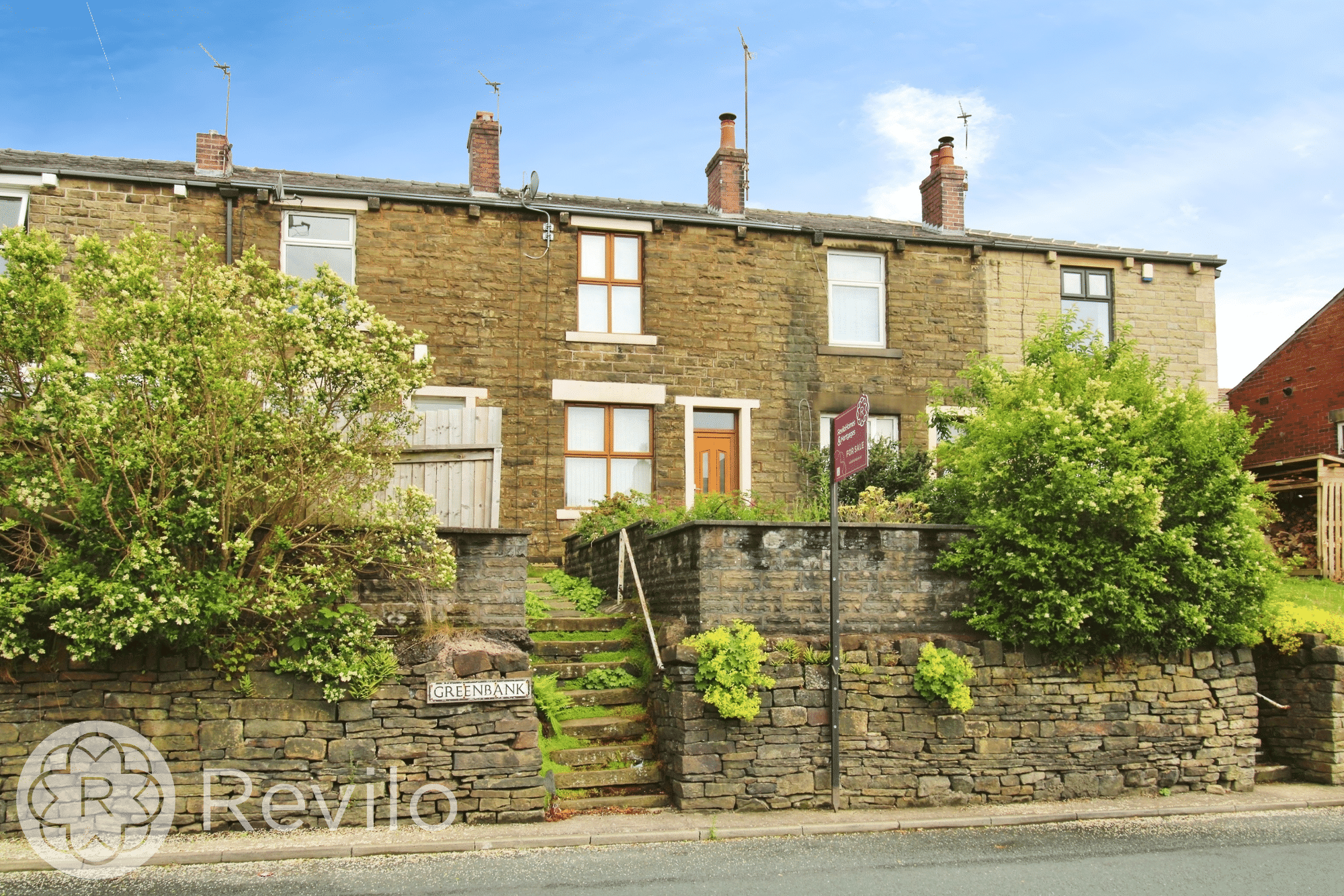 Greenbank, Whitworth, OL12