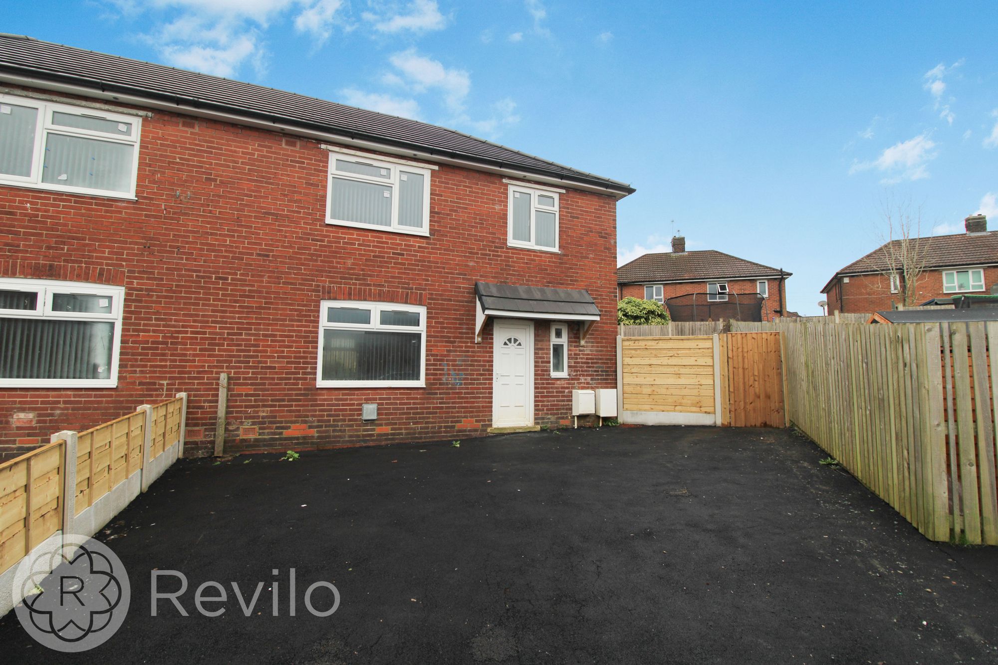 Fusilier Way, Rochdale, OL11