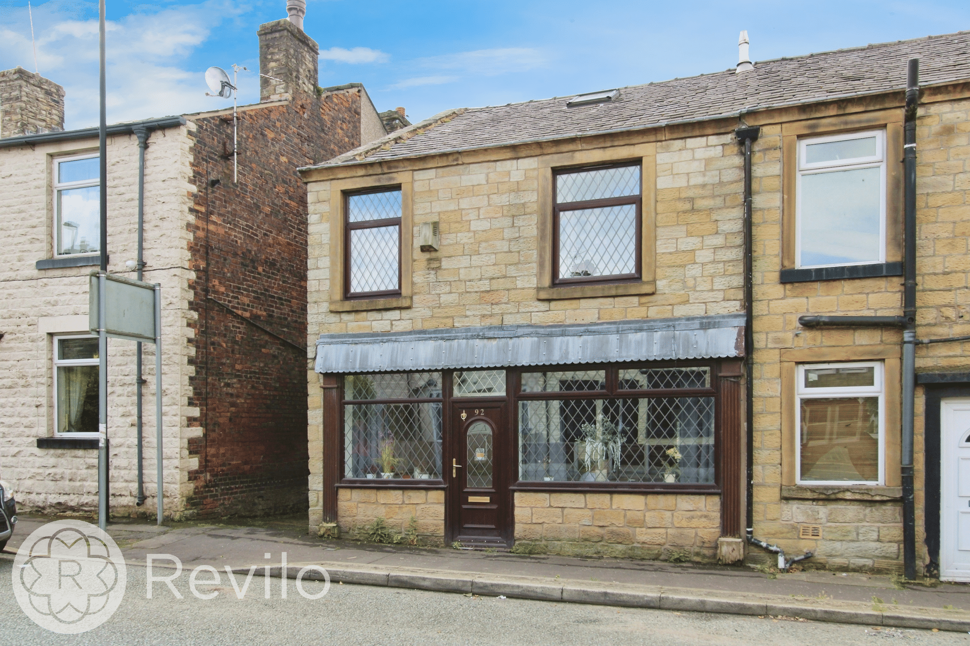 Newhey Road, Milnrow, OL16