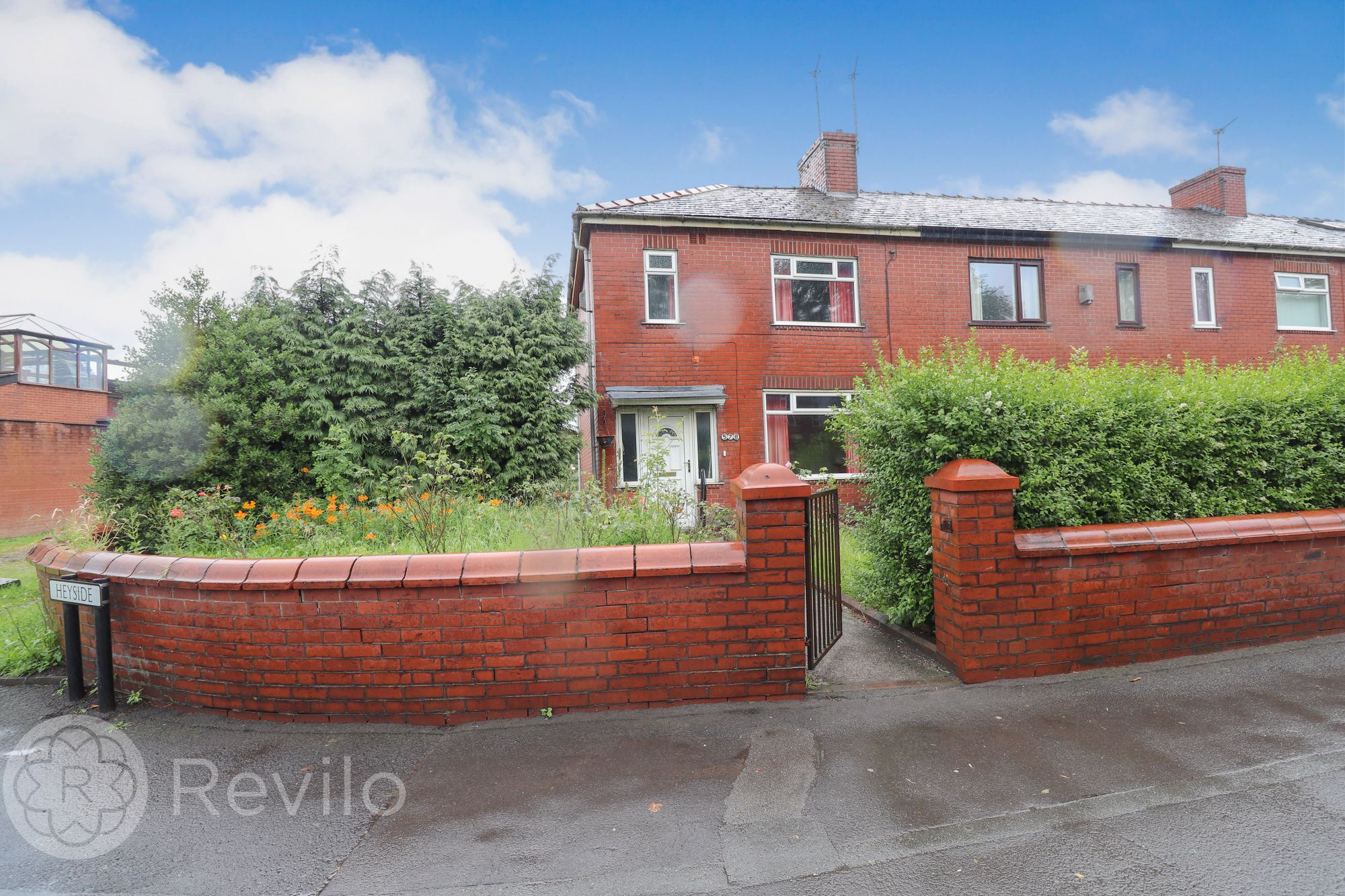 Higginshaw Lane, Royton, OL2