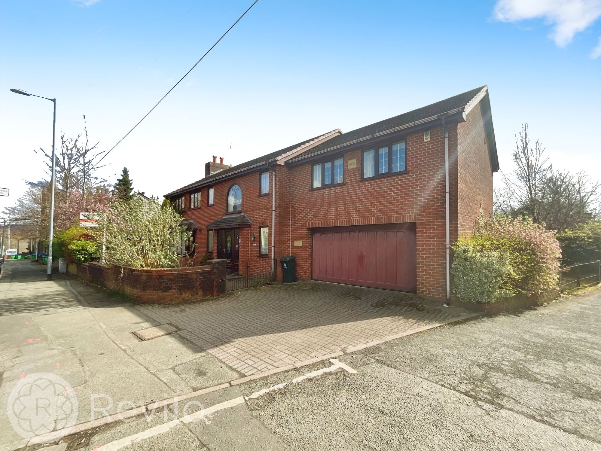 New Road, Littleborough, OL15