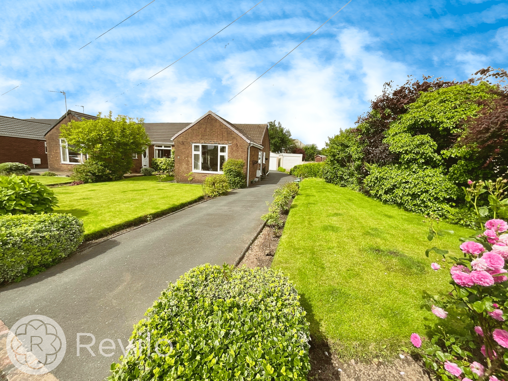 Sandringham Drive, Milnrow, OL16