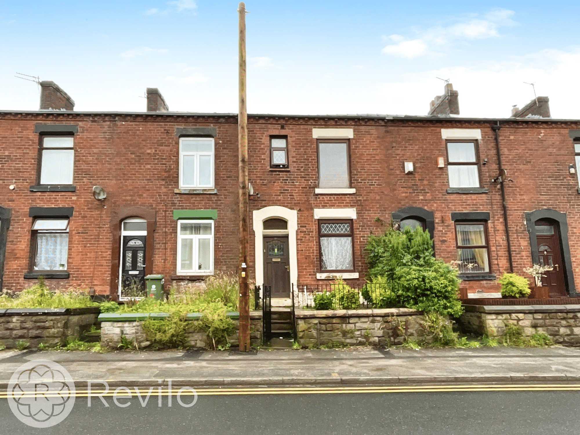 Abbey Hills Road, Oldham, OL4