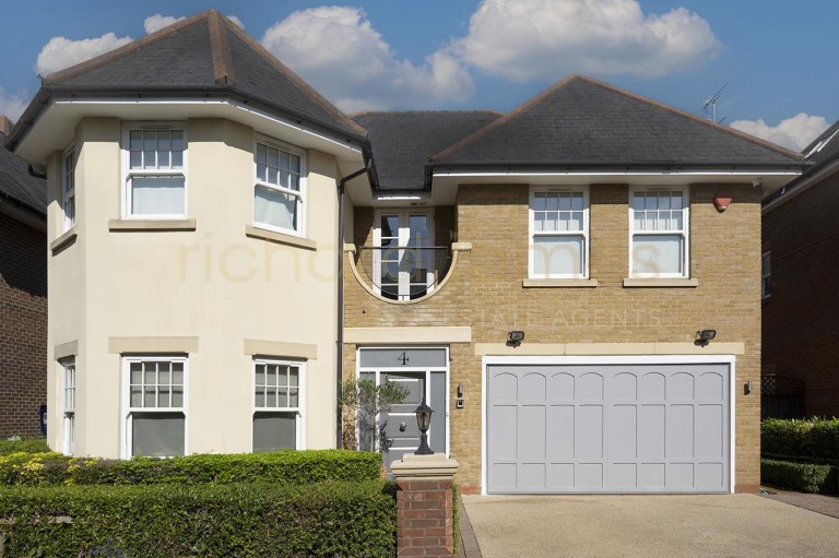 Courtgate Close, Mill Hill, NW7