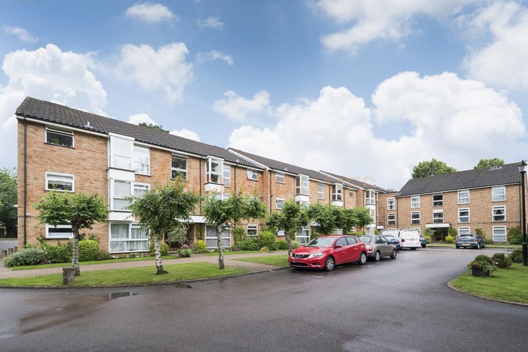 Page Street, Mill Hill, NW7
