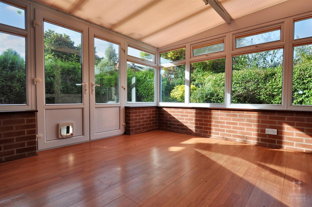 Wollaton Avenue, Loughborough