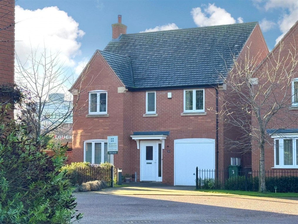 Brockington Place, (off Westfield Drive) Loughborough