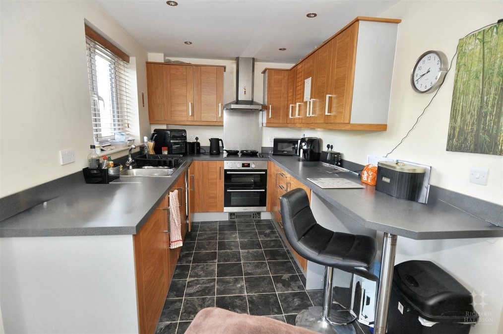 Field Farm Close, Loughborough