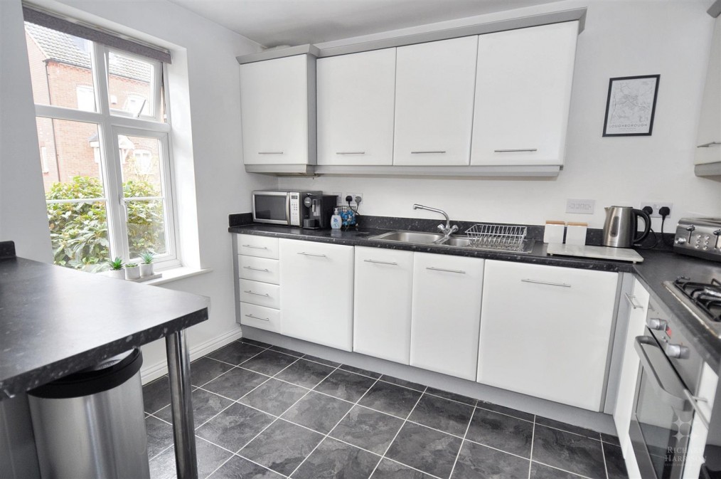 Darwin Crescent, Loughborough