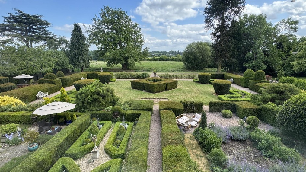 Hall Drive, Burton-On-The-Wolds, Loughborough