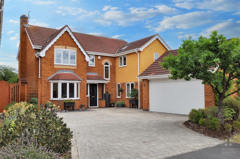 Hollytree Close, Loughborough