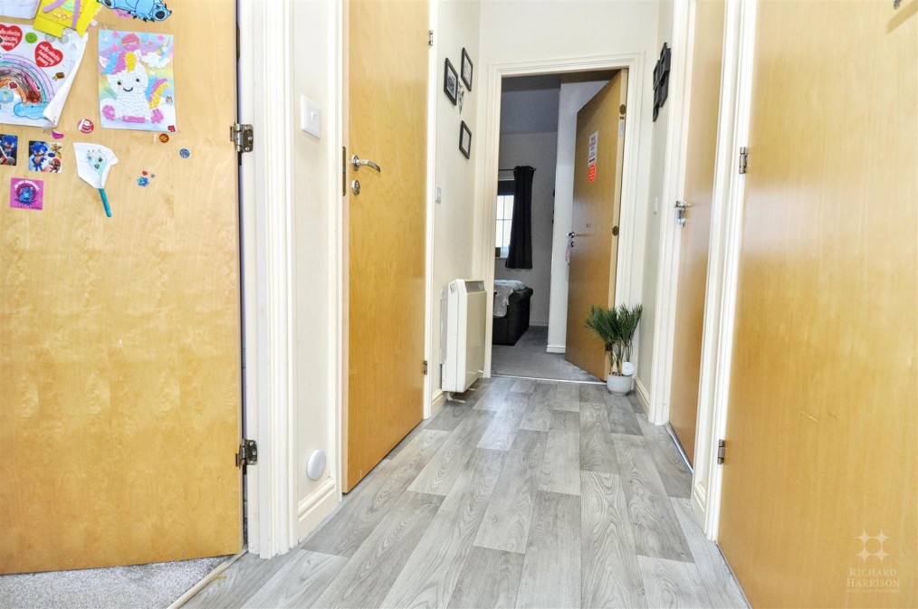 Holland Close, Loughborough