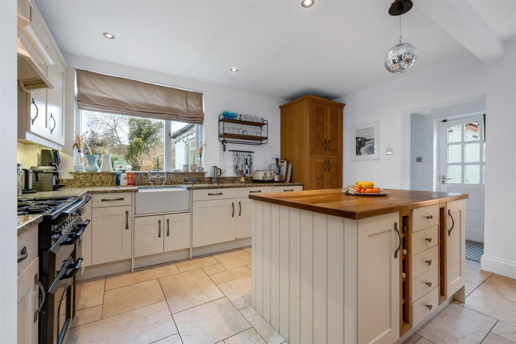 Outwoods Drive, Loughborough