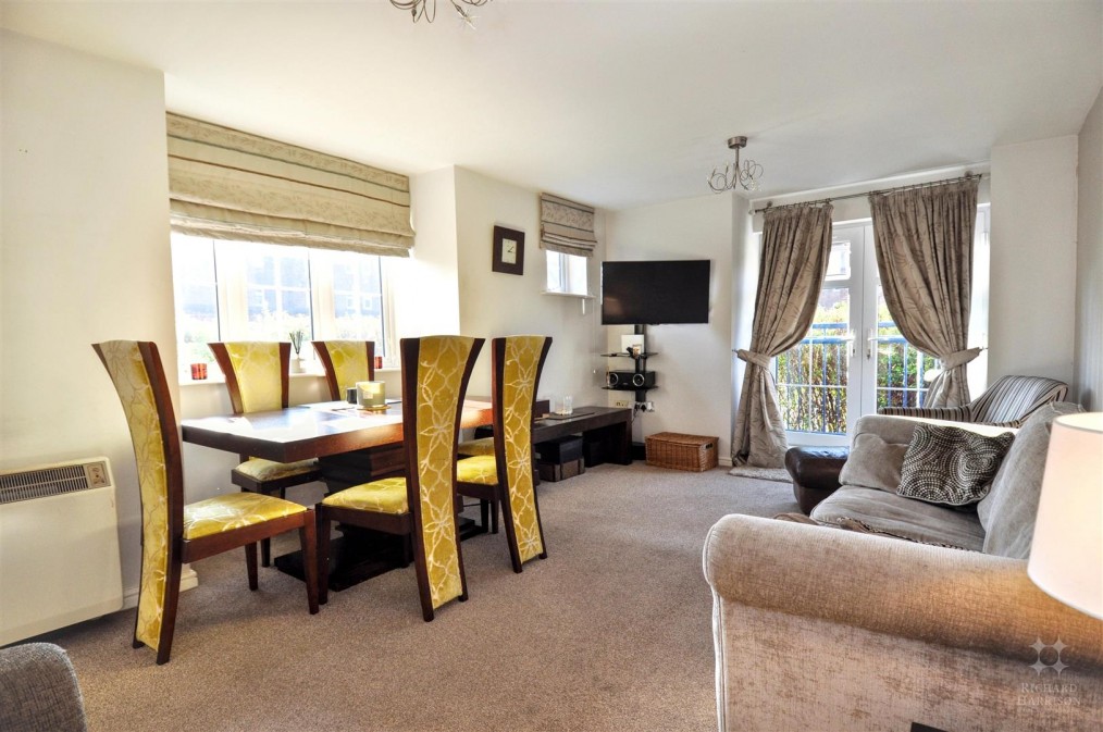 Holland Close, Loughborough