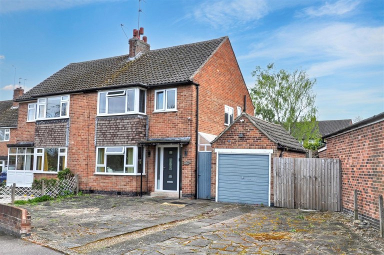 Cotswold Close, Loughborough