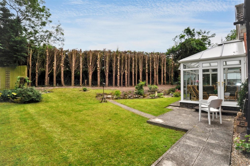 Croft Gardens, Old Dalby