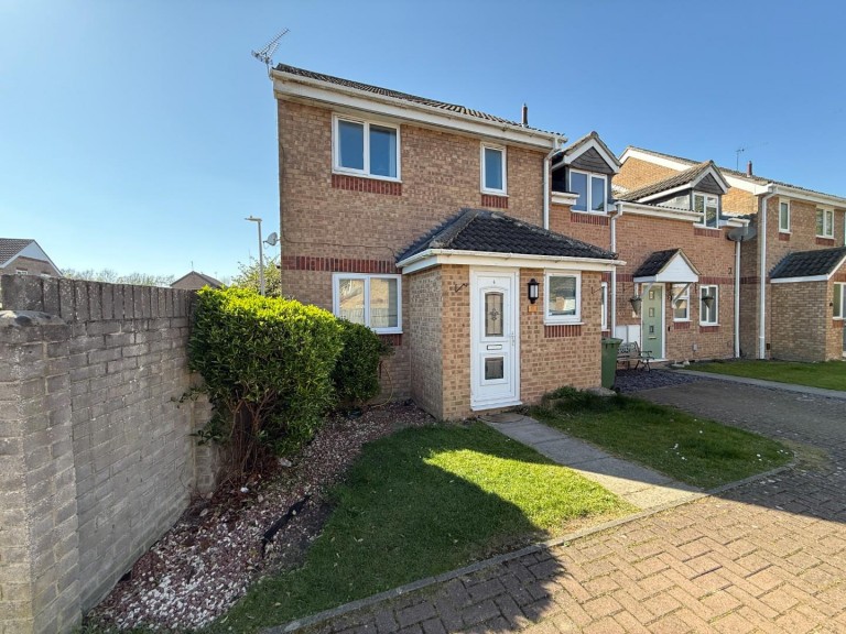 Tawny Owl Close, Covingham