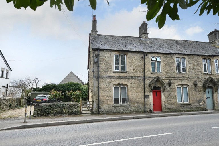 London Road, Fairford