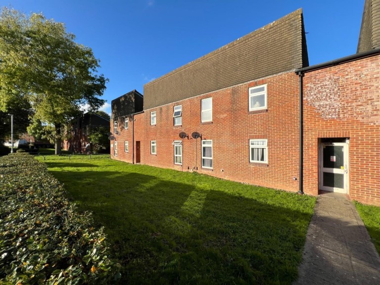 Stamford Close, Toothill
