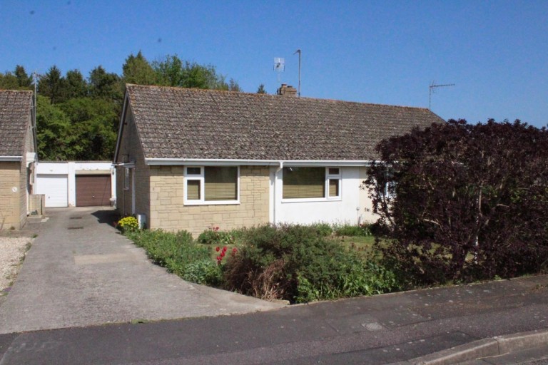 Bettertons Close, Fairford