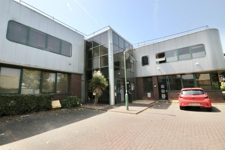 Bentham Close, Westlea, Swindon