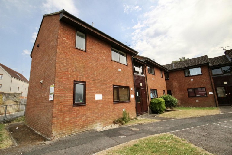 Shire Court, Westcott Place