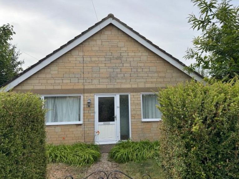 Hatherop Road, Fairford