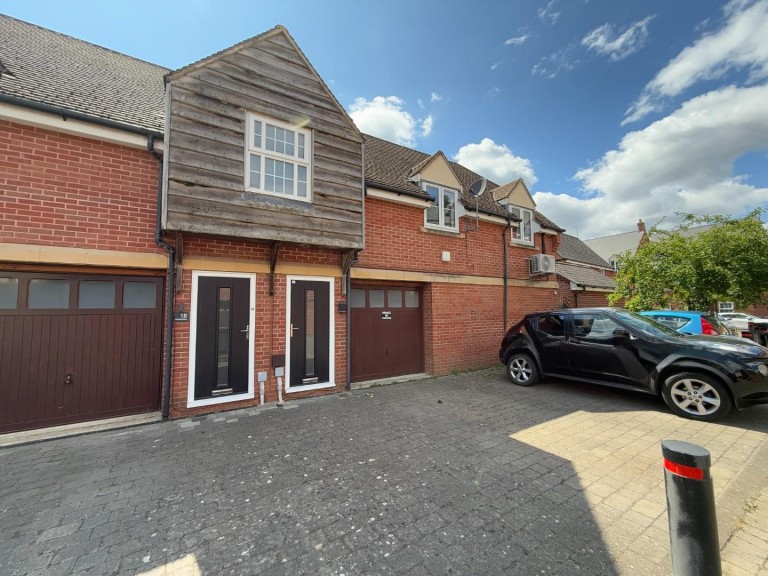Birkdale Close, Swindon