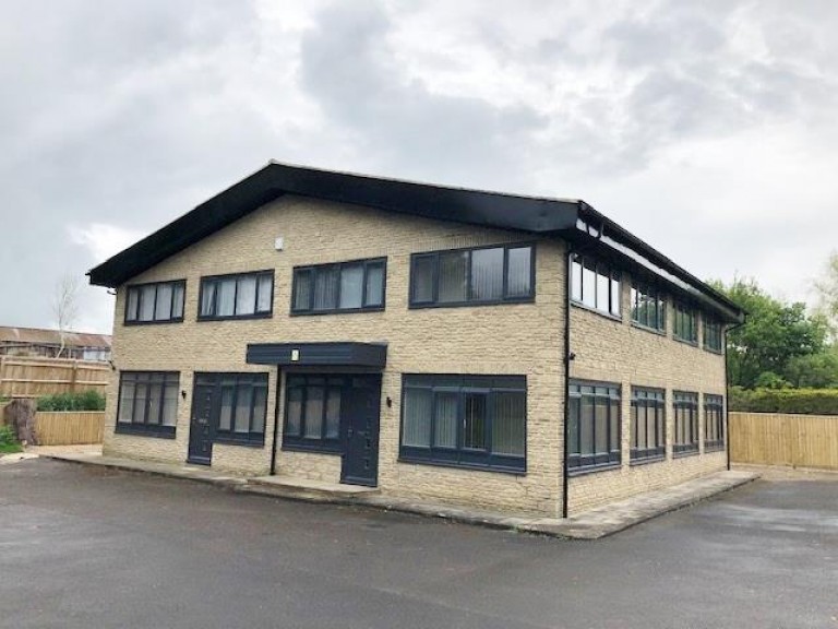 London Road, Fairford