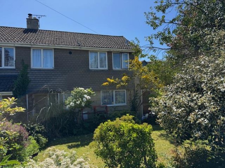 Churchill Place, Fairford