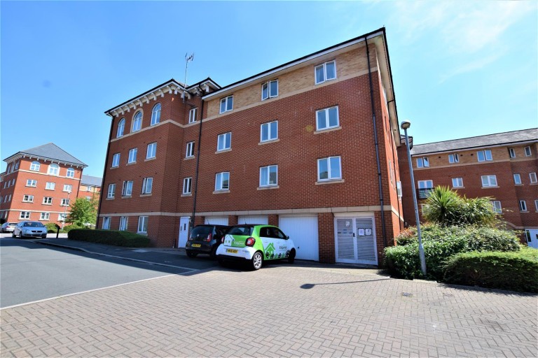 Saltash Road, Churchward