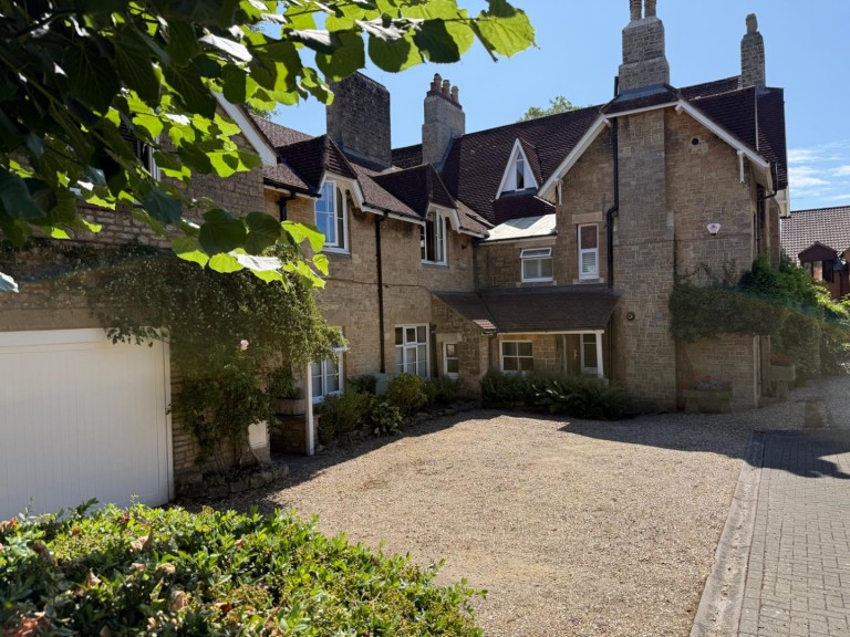 Sanford House, Springfield Road, Swindon