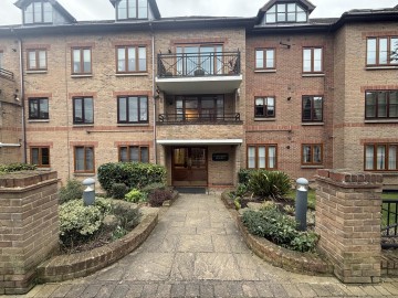 Crescent Road, Enfield