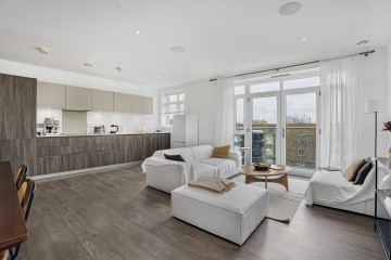 Station Road, Cuffley