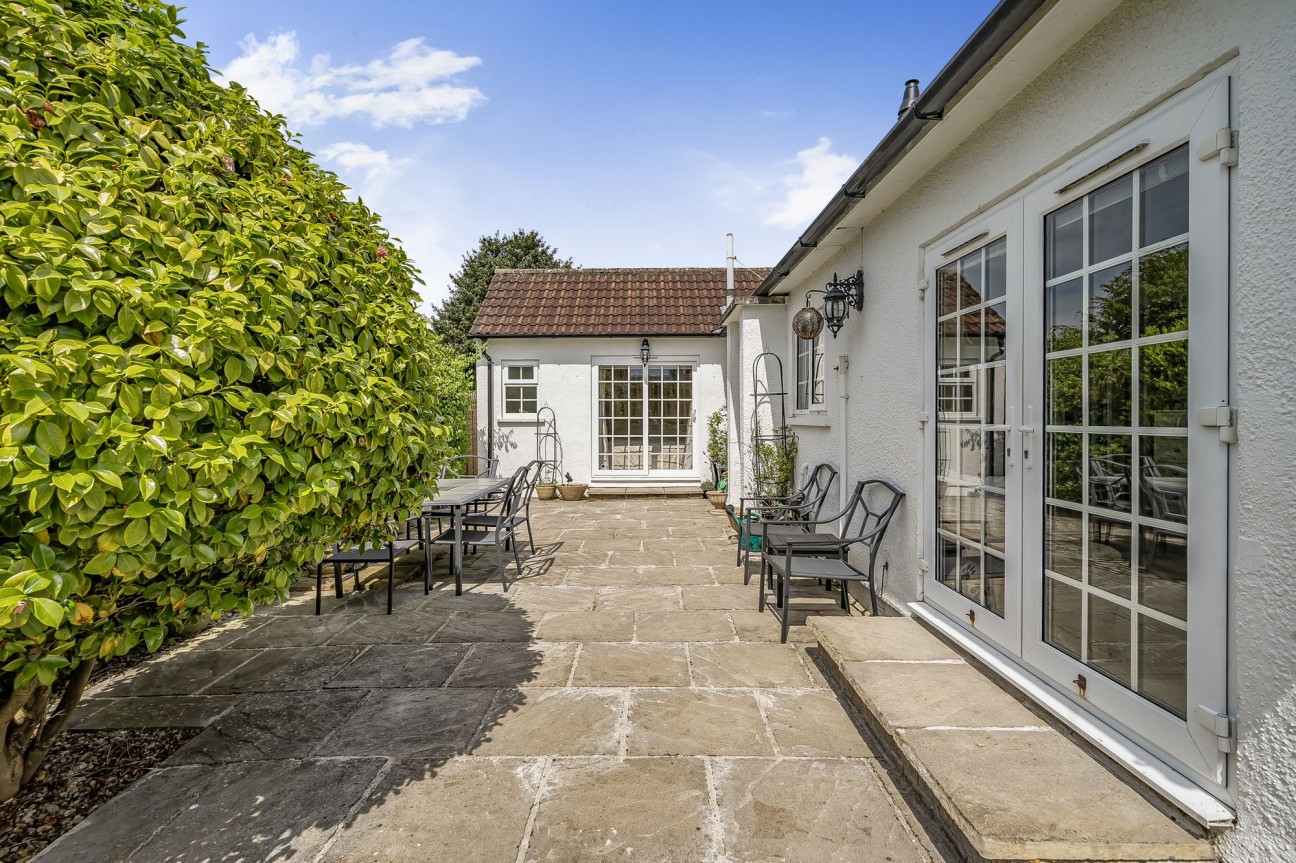 South Meadows, Wrington, BS40