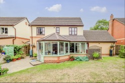 Hawthorn Crescent, Yatton, BS49