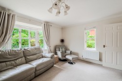 Hawthorn Crescent, Yatton, BS49