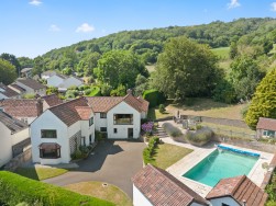 Chestnut Avenue, Axbridge, BS26