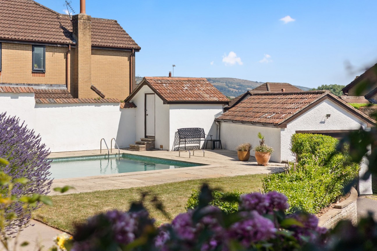 Chestnut Avenue, Axbridge, BS26