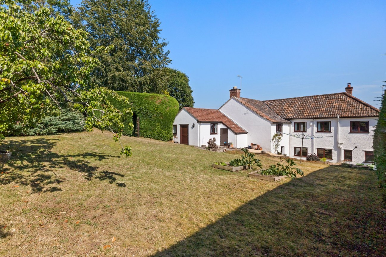 Chestnut Avenue, Axbridge, BS26