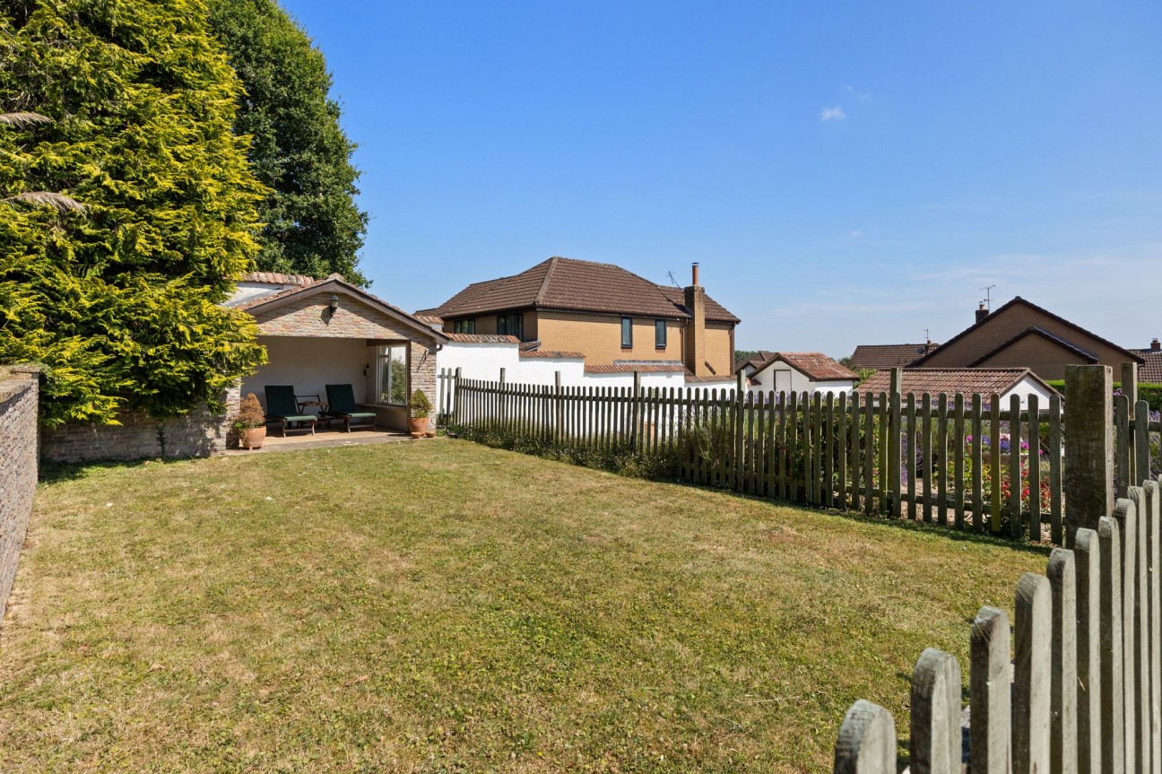 Chestnut Avenue, Axbridge, BS26